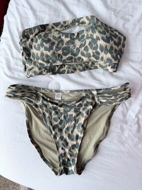 AERIE Leopard Print Bandeau Bikini TOP